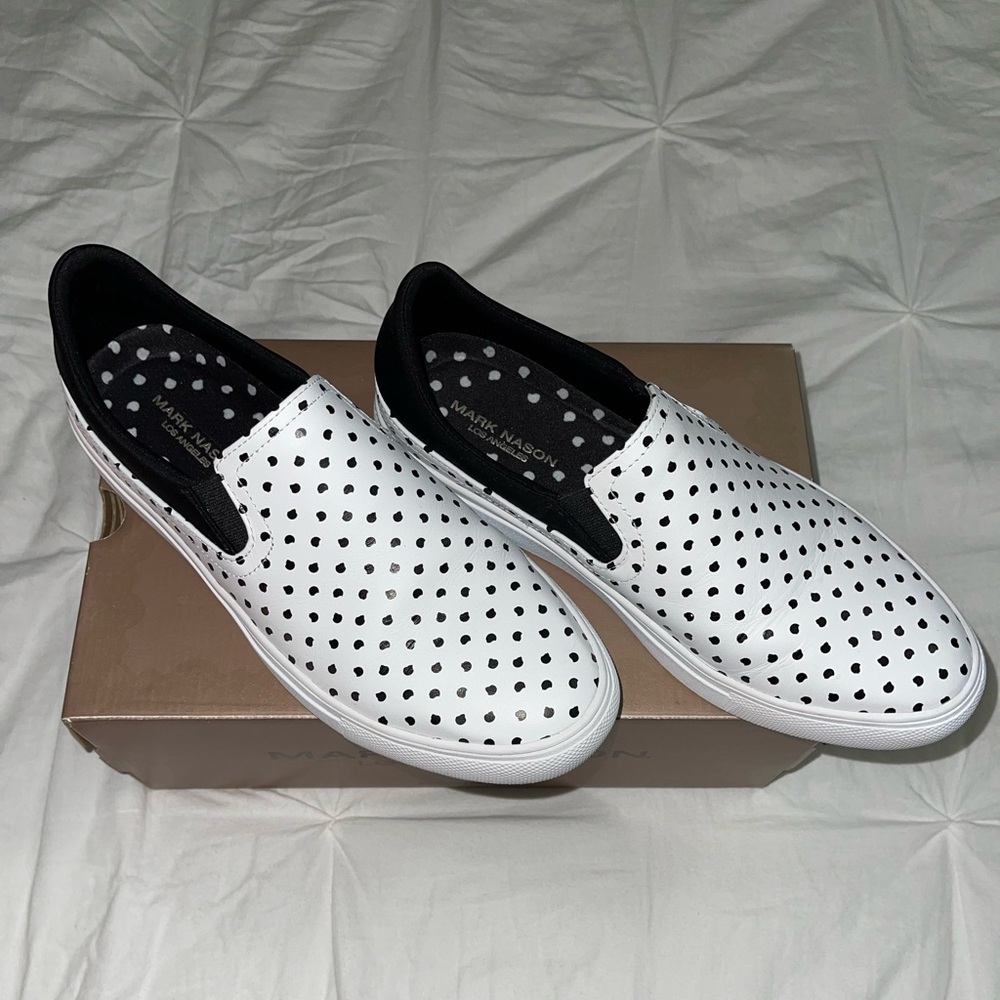 Mark Nason Los Angeles Slip White Slip Ons, Size 7.5, Excellent Condition